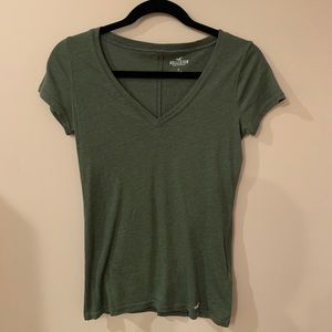 hollister v-neck tee